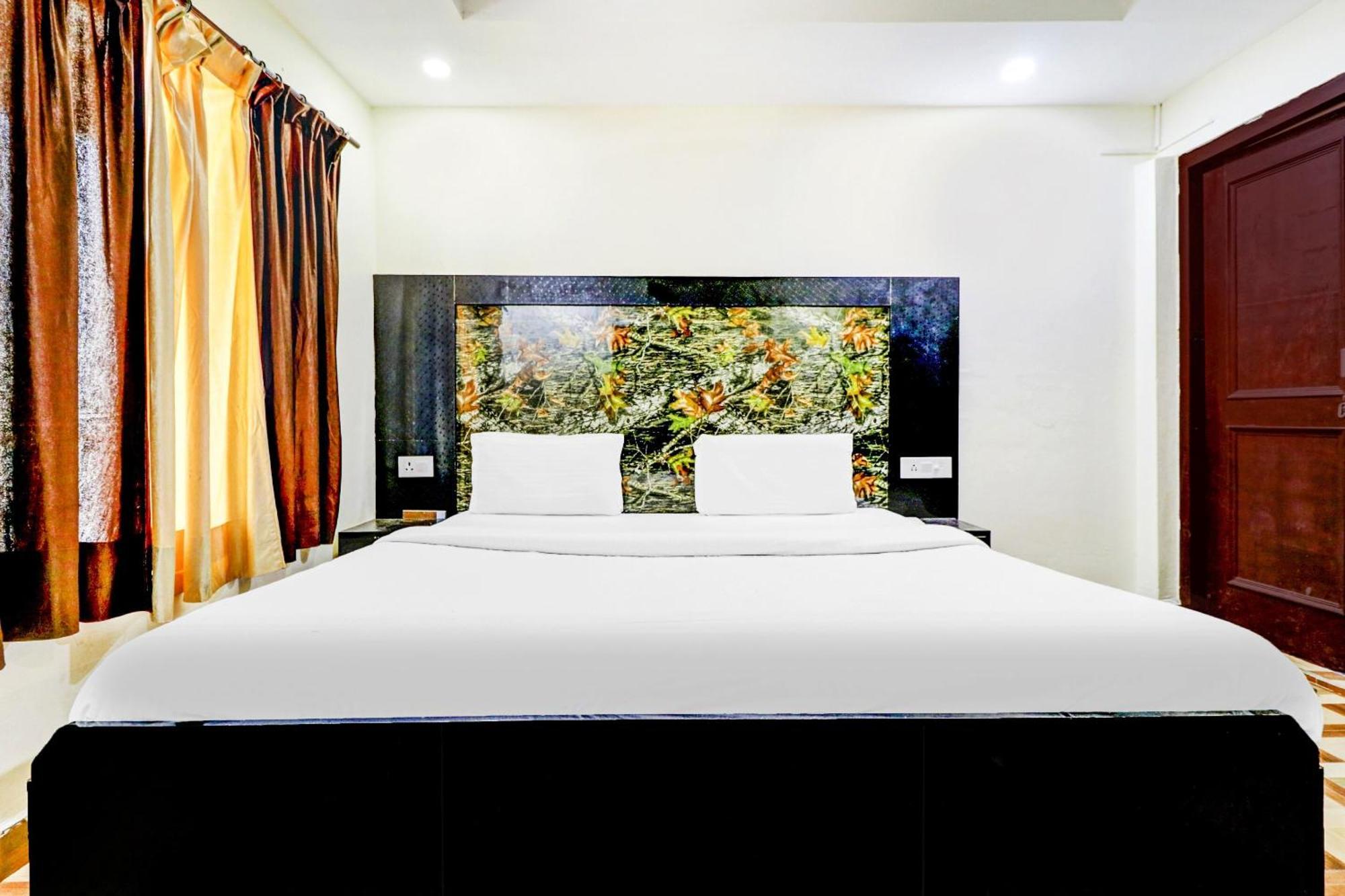 Hotel O Sandhyana Inn 맥그로드 간즈 외부 사진
